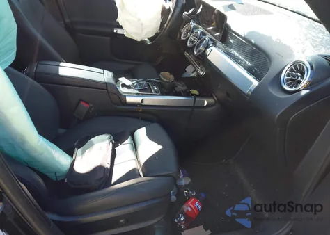 2025 Mercedes-Benz Glb 250 z USA, uszkodzony, nr VIN W1N4M4GB8SW416469